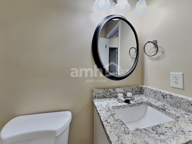 Building Photo - 815 Turmeric Ln