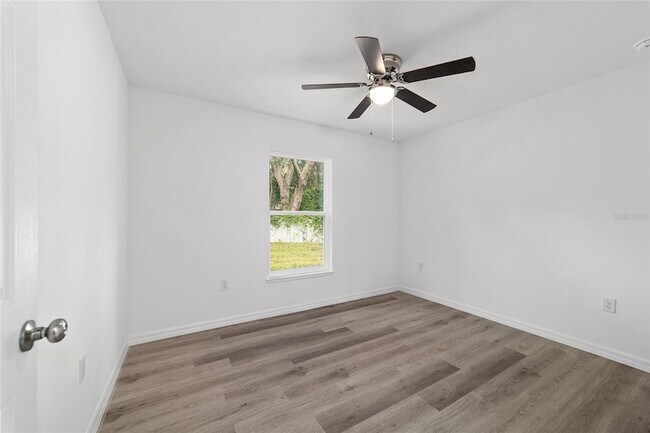 Building Photo - 874 NE 130th Terrace
