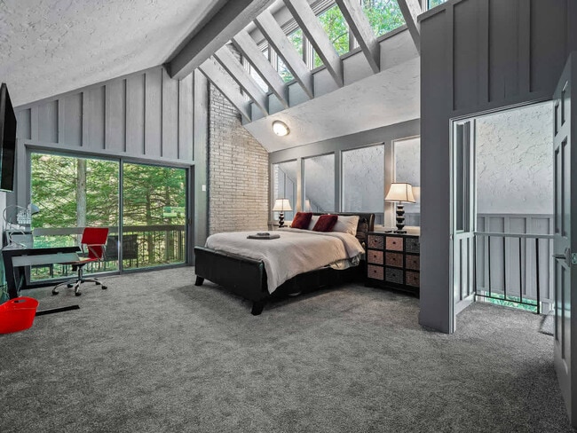 Building Photo - 117 Partridge Ln