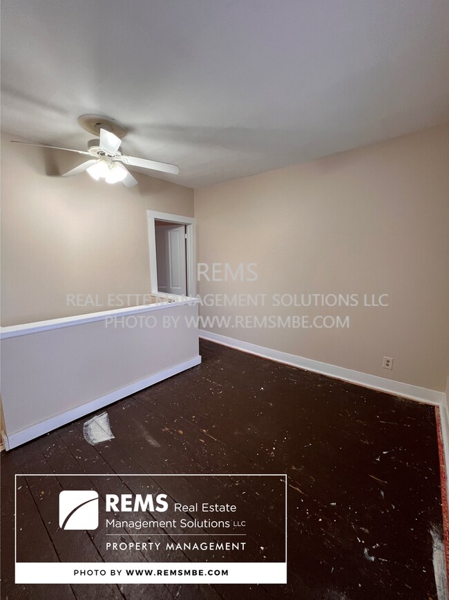 Building Photo - 626/628 4th Avenue