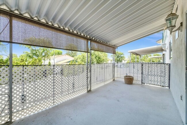 Building Photo - 4984 Argyle Dr