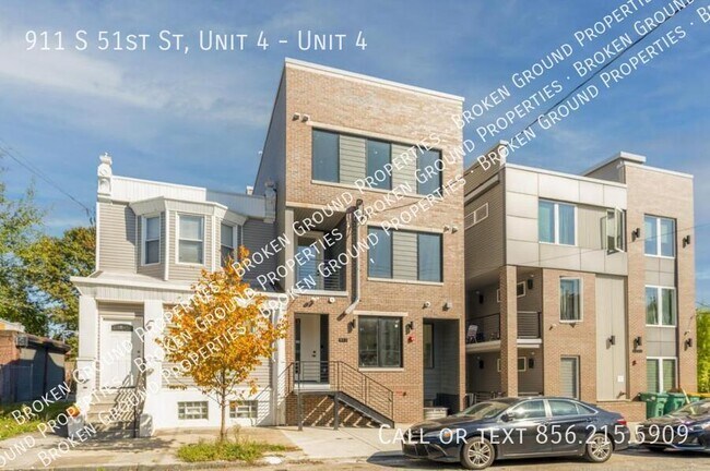 Building Photo - 911 S 51st St