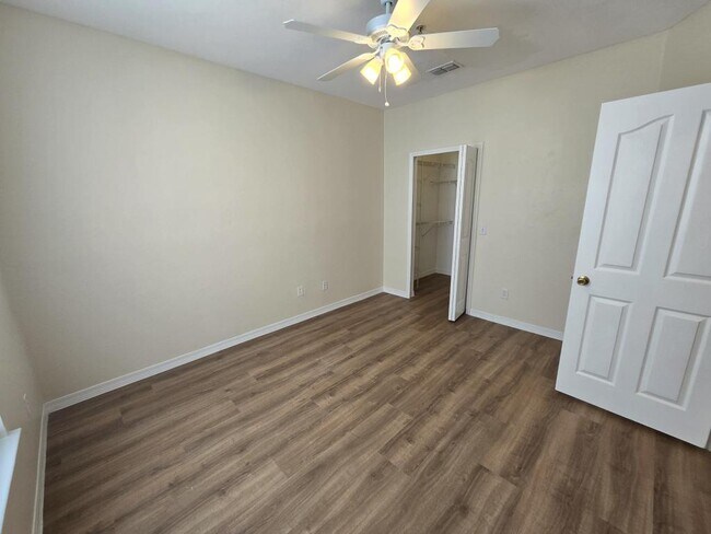 Building Photo - 2651 Maitland Crossing Way