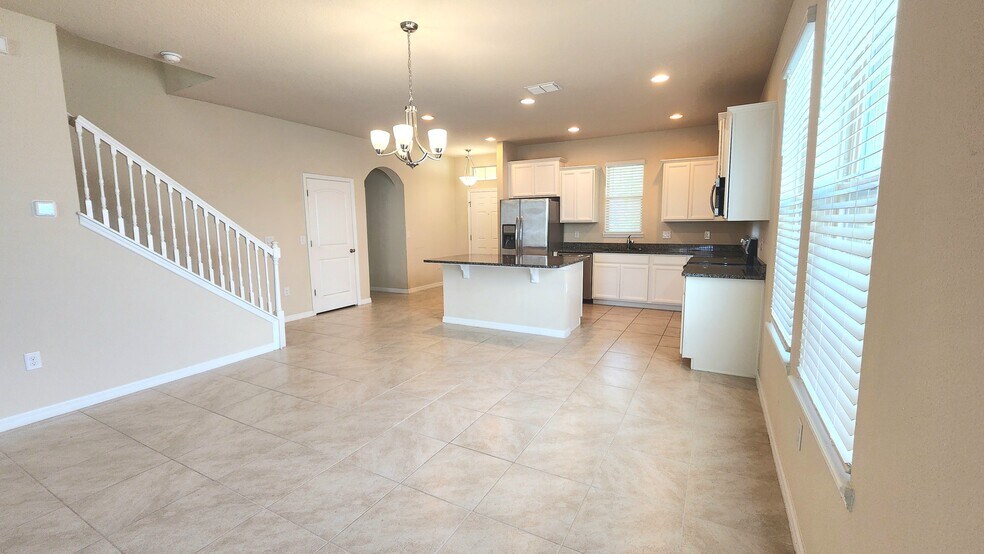 Building Photo - 16749 Harper Cove Dr