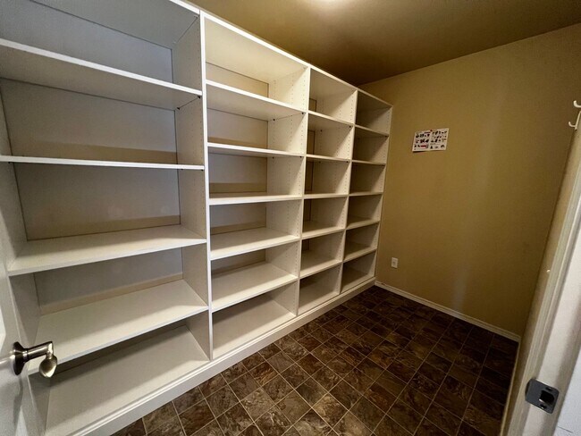 Building Photo - Dupont 3 bedroom Home for Rent