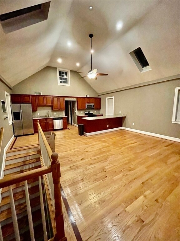 Building Photo - 2A Lorenzo St