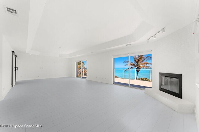 Building Photo - 9085 Jimmy Buffett Mem Hwy