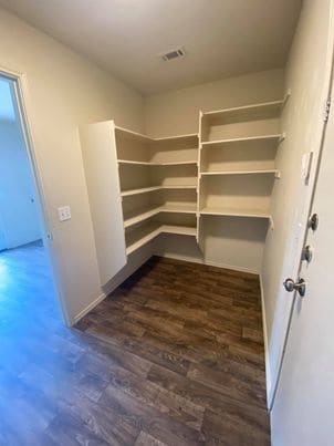 Building Photo - 20805 Trotters Ln