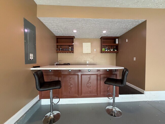 Building Photo - Newly Built 4-Bedroom Home for Rent in Old Heritage Neighborhood – Shelbyville, KY