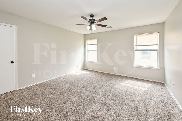 Building Photo - 1319 Seagler Pond Ln