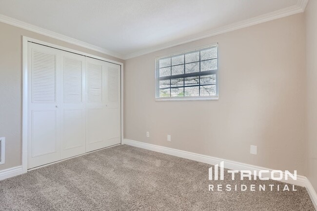 Building Photo - 12908 Mia Cir