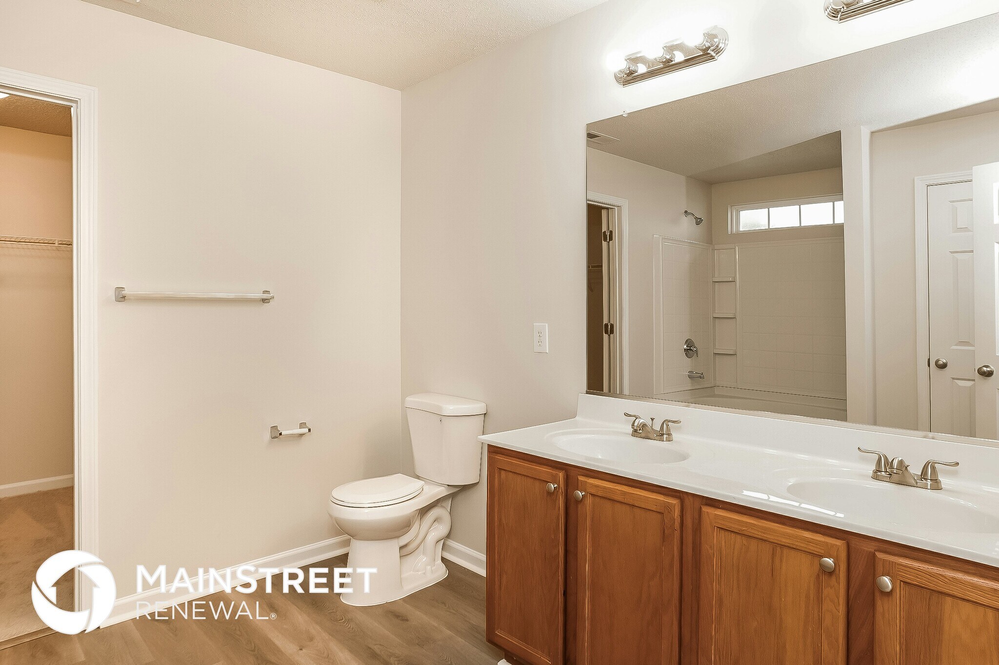 Building Photo - 4656 Chapel Ridge Dr