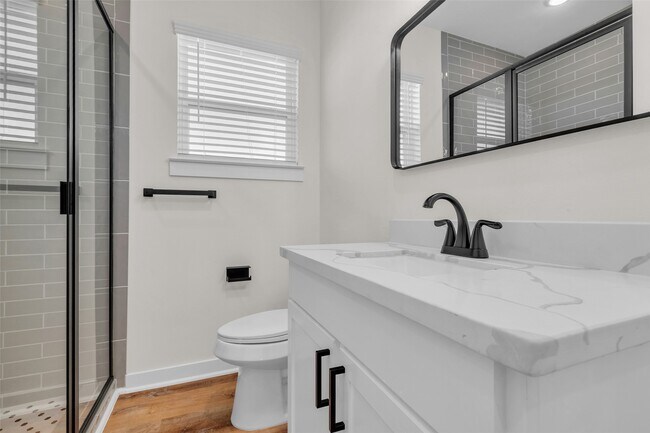 Building Photo - 3441 McGowen St