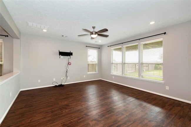 Building Photo - 24015 Adobe Ridge Ln