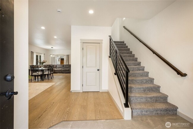 Building Photo - Brand new 4bed 2.5bath Home.