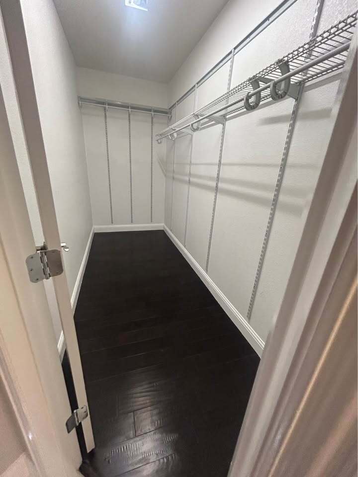 Building Photo - 416 Cypress Hill Dr