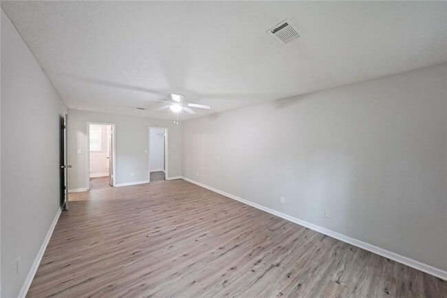 Building Photo - 7156 Whitfield Dr