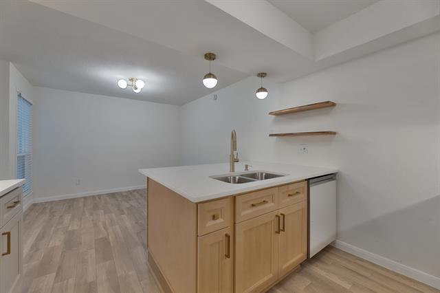 Building Photo - 2821 Capella Cir