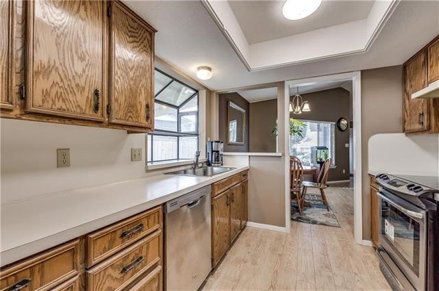 Building Photo - 513 Hunters Glen St