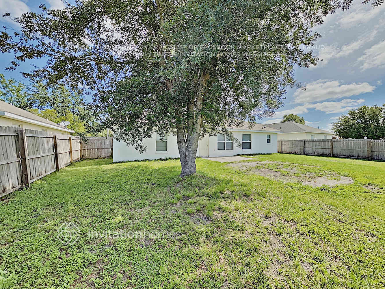 Building Photo - 713 Pasteur Ln