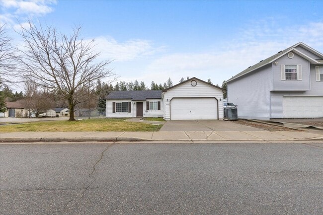 Building Photo - 6648 W Legacy Dr