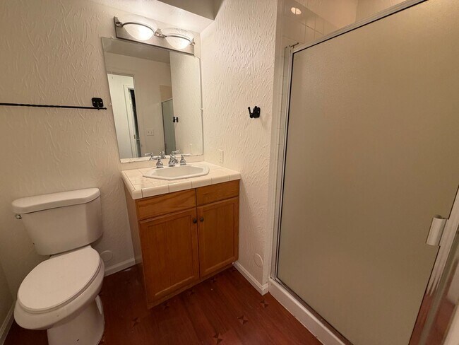 Building Photo - 12139 Applewood Ct