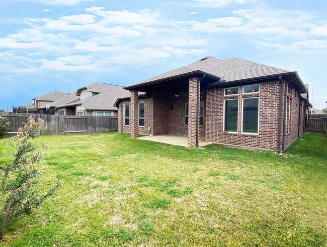 Building Photo - 14626 Moccasin Ridge Dr