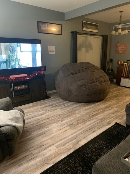 Building Photo - 2149 Knotty Pine Trail