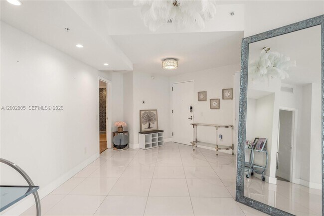 Building Photo - 60 SW 13th St