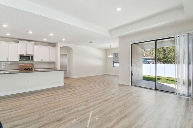Building Photo - 11512 Weaver Hollow Rd