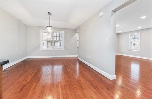 Building Photo - 38 Webster St