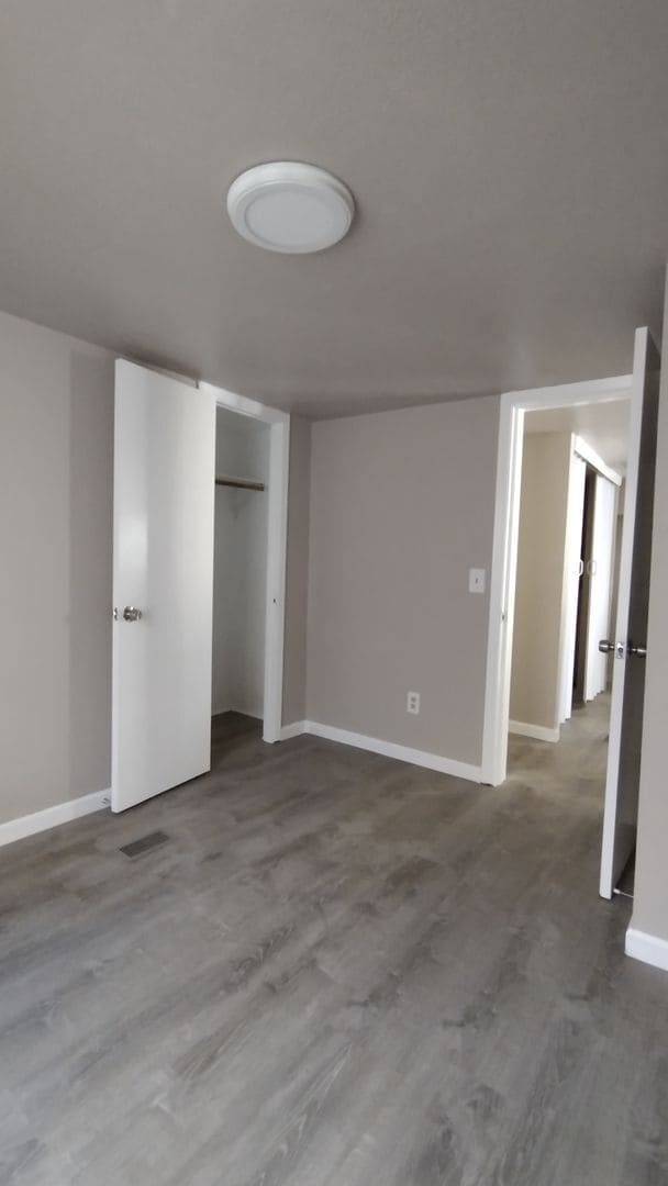 Building Photo - Large 4 Bedroom 2 Bath Home in Granbury - Indian Harbor