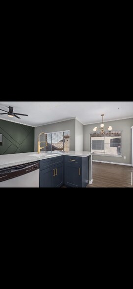 Building Photo - 3236 E Chandler Blvd