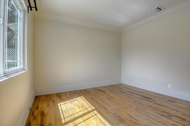 Building Photo - 11386 Tenino Ave