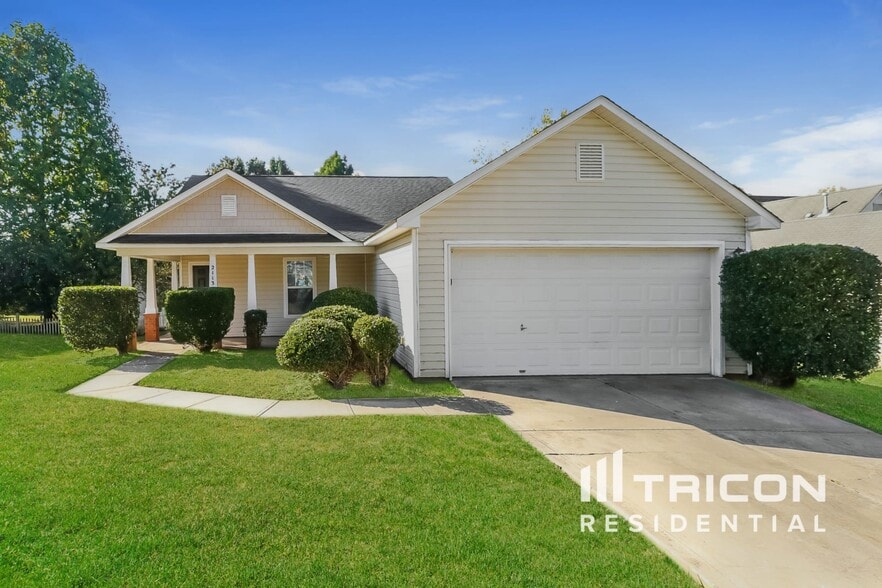 Primary Photo - 2113 Sebastiani Dr