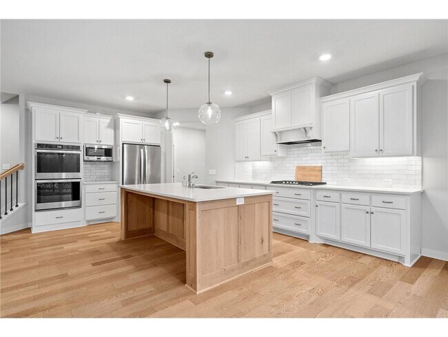 Building Photo - 18700 61st Ave N