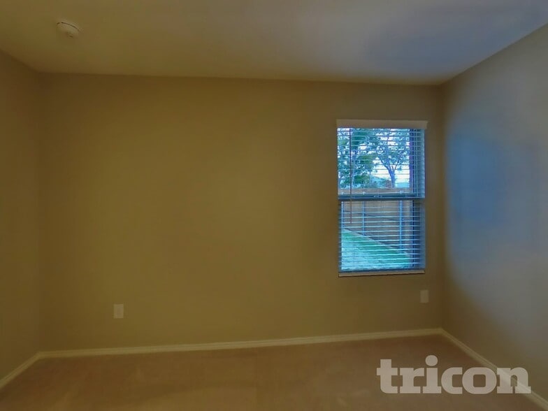 Building Photo - 1704 Claireborne Court Little Elm TX