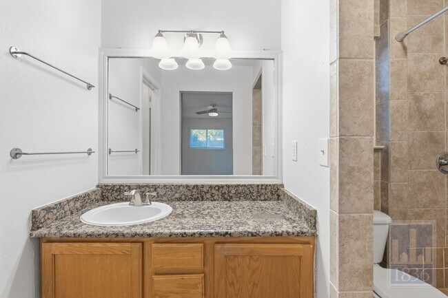 Building Photo - 7508 Elderberry Dr