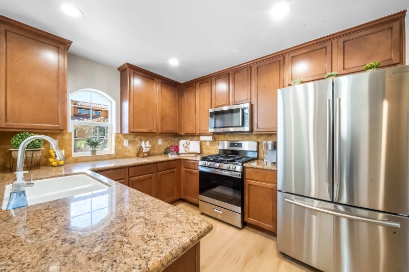 Building Photo - 52154 Rosewood Ln