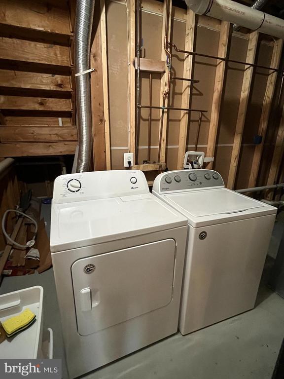 Building Photo - 19917 Knollcross Dr