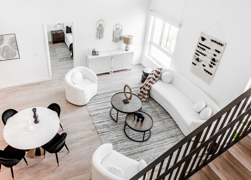 Building Photo - The Harper