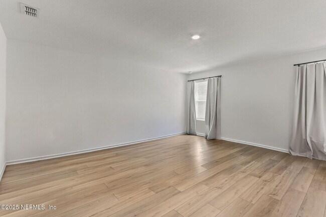 Building Photo - 2267 Shady Breeze Ln