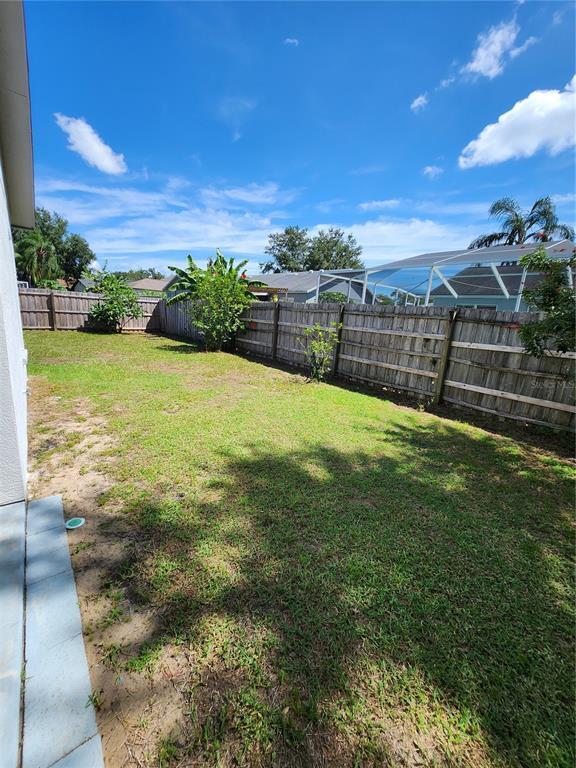 Building Photo - 819 Sandy Trail Pl