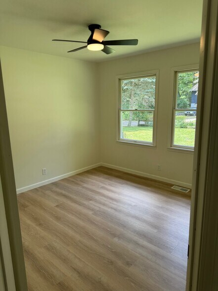Building Photo - 18068 Meyers Dr