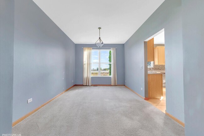 Building Photo - 24525 Champion Dr