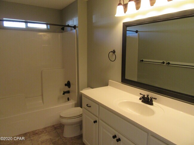 Building Photo - 4604 Bylsma Cir