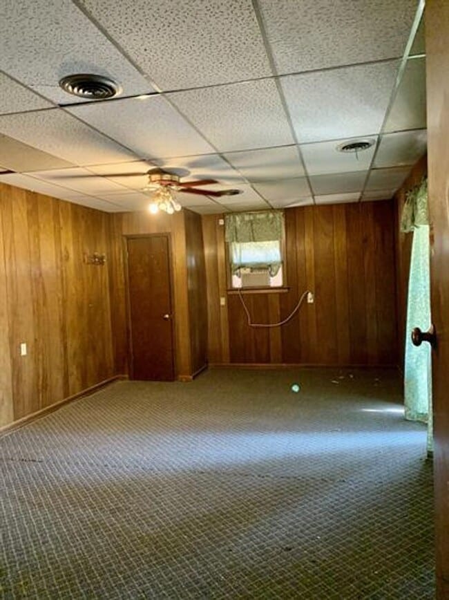 Building Photo - Spacious 4-Bedroom Home in Memphis-Perfect...