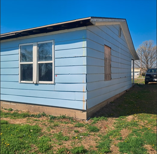 Building Photo - 2502 Lakeview Ave