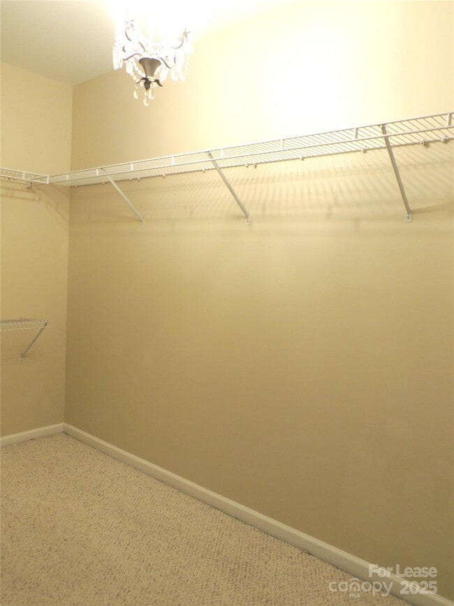 Building Photo - 11764 Fiddlers Roof Ln