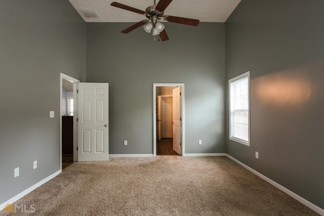 Building Photo - 137 Bristol Woods Dr